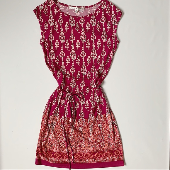 Max Studio Dresses & Skirts - Max Studio sleeveless dress